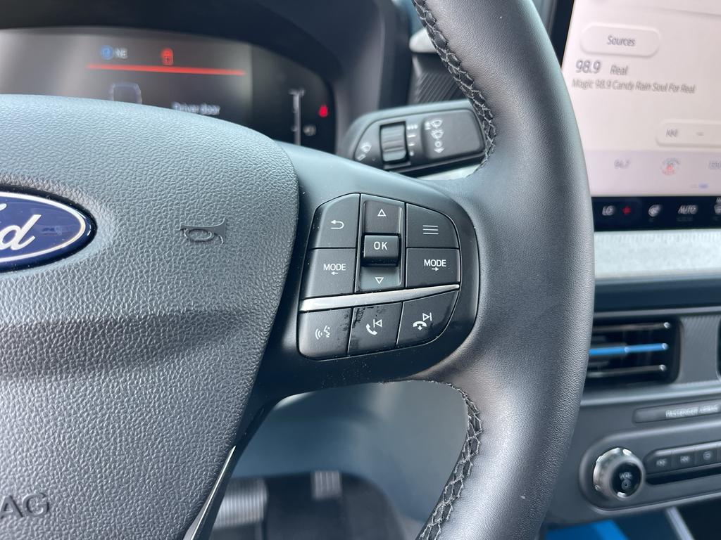 used 2025 Ford Maverick car, priced at $33,926