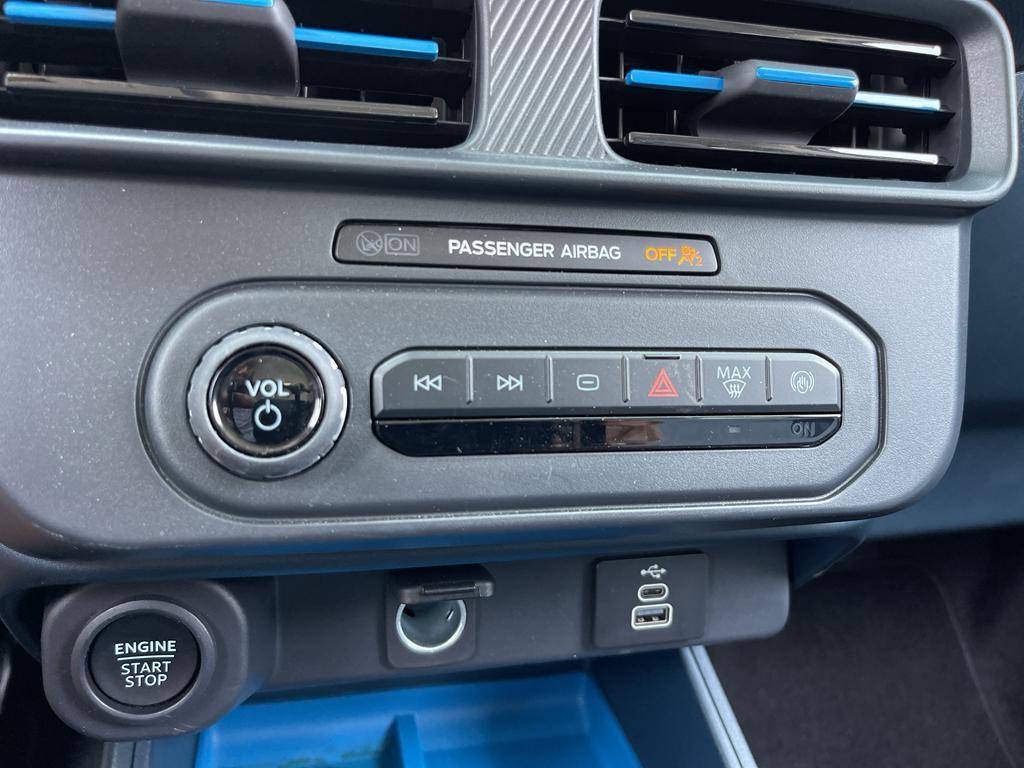 used 2025 Ford Maverick car, priced at $33,926