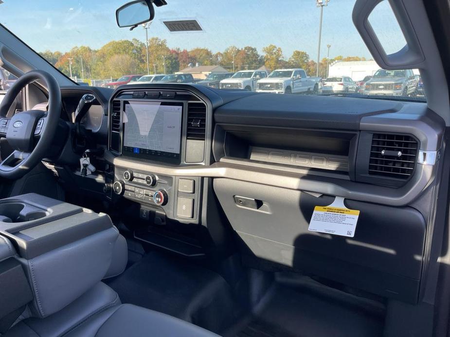 new 2024 Ford F-150 car, priced at $37,990