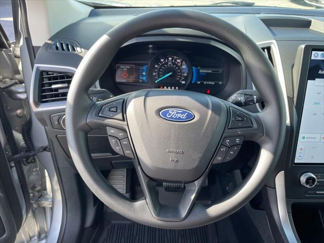 new 2024 Ford Edge car, priced at $35,607