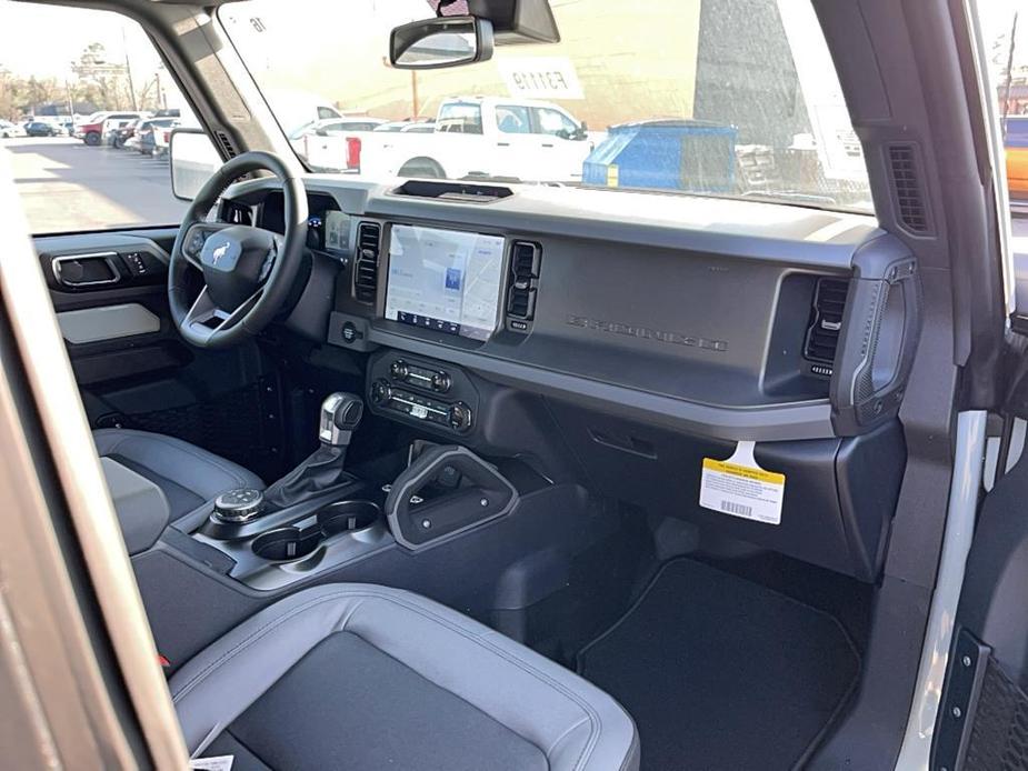 new 2024 Ford Bronco car, priced at $44,960