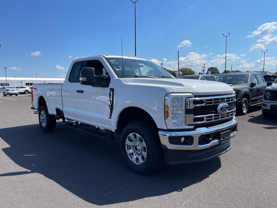 new 2024 Ford F-250 car, priced at $57,918