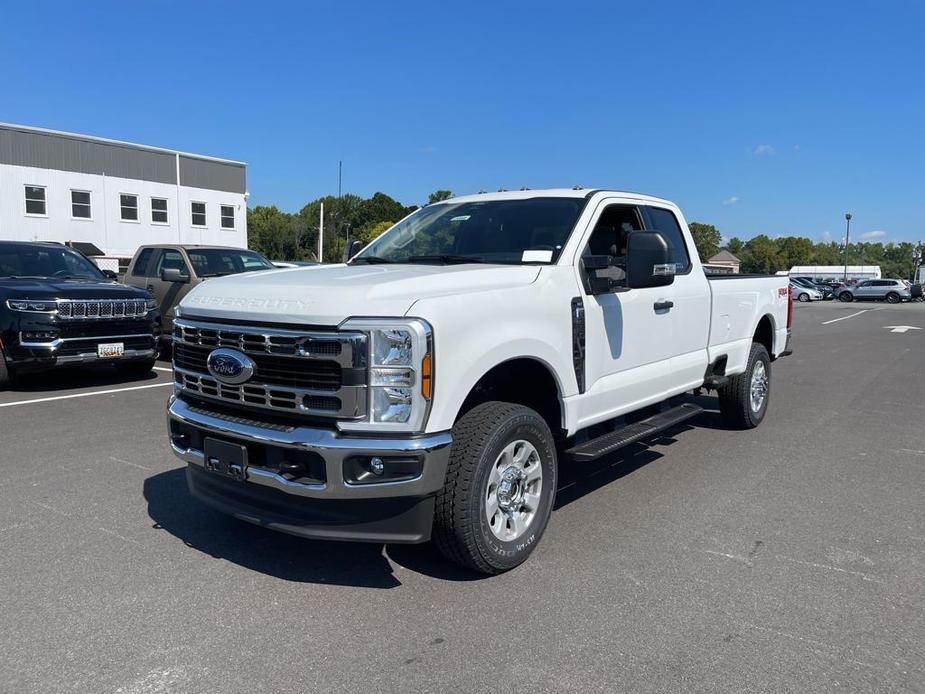 new 2024 Ford F-250 car, priced at $57,918