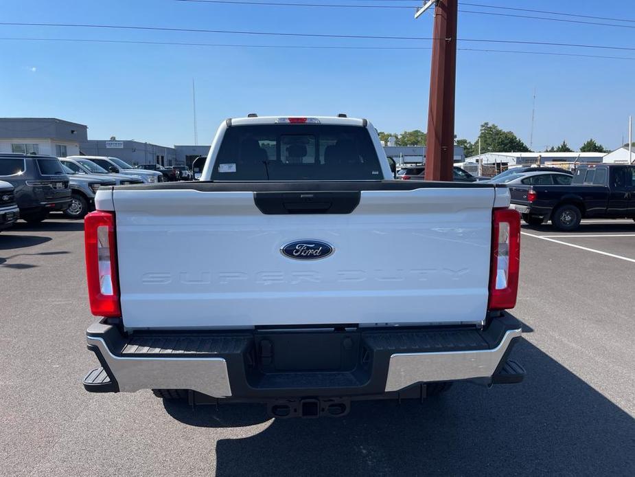 new 2024 Ford F-250 car, priced at $57,918