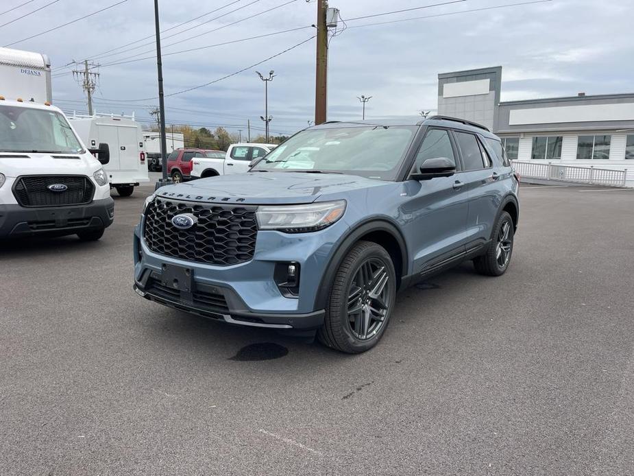 new 2025 Ford Explorer car, priced at $50,320