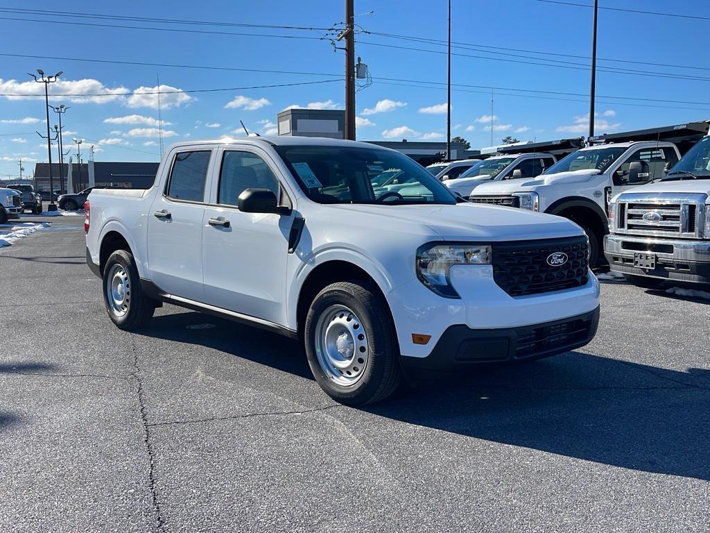 new 2025 Ford Maverick car, priced at $29,605