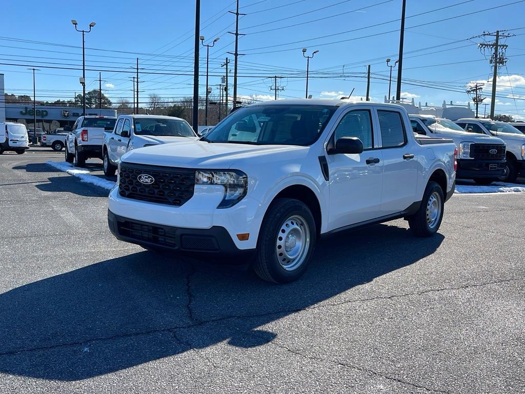 new 2025 Ford Maverick car, priced at $29,605