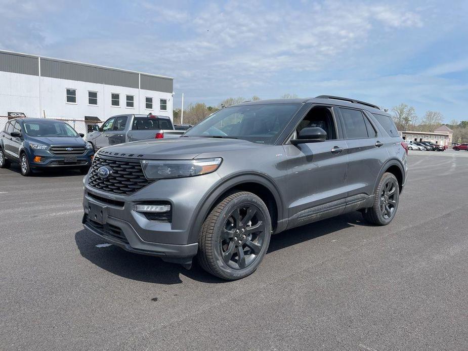 new 2024 Ford Explorer car, priced at $50,493