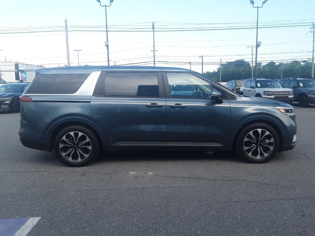 used 2022 Kia Carnival car, priced at $29,510