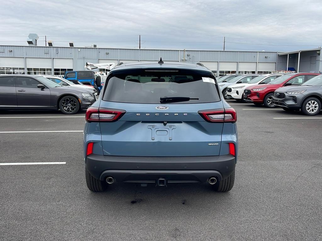 new 2025 Ford Escape car, priced at $38,910