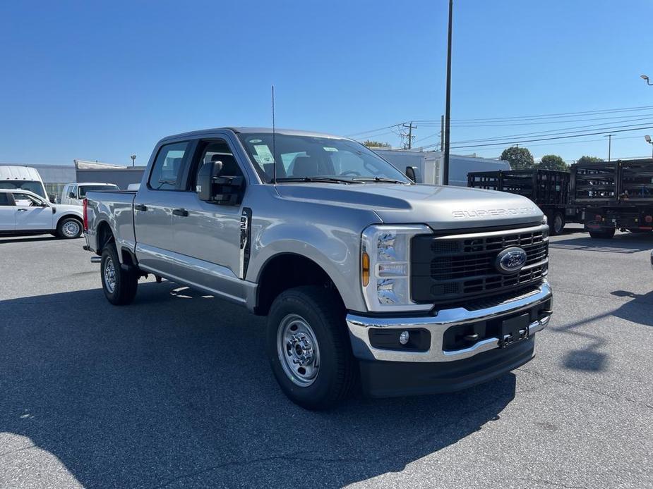 new 2024 Ford F-250 car, priced at $49,460