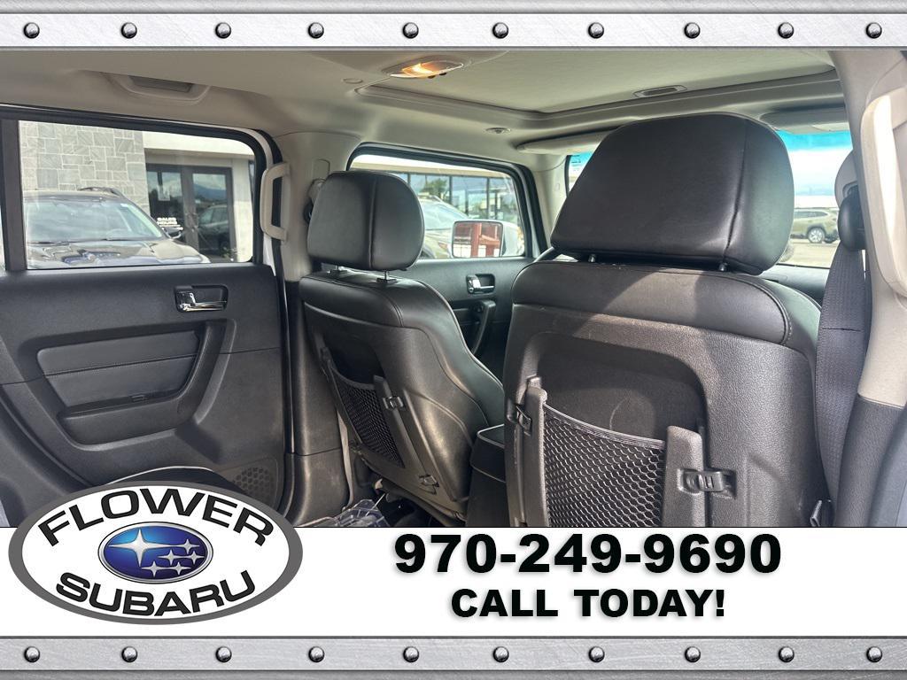 used 2006 Hummer H3 car, priced at $11,596