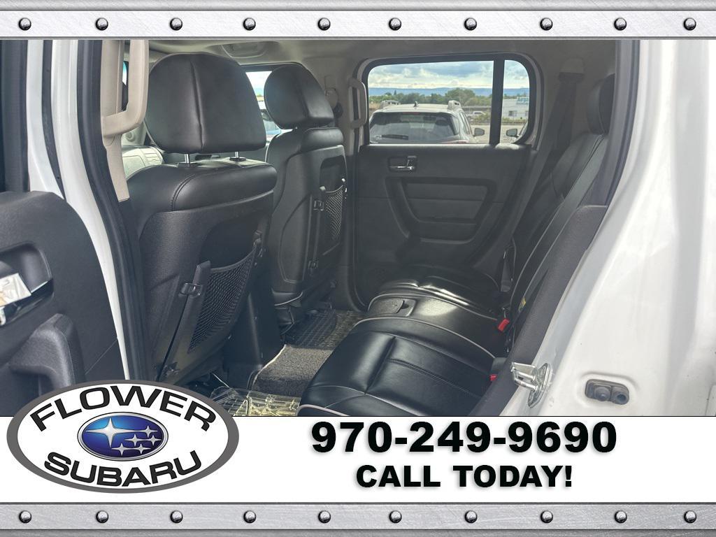 used 2006 Hummer H3 car, priced at $11,596