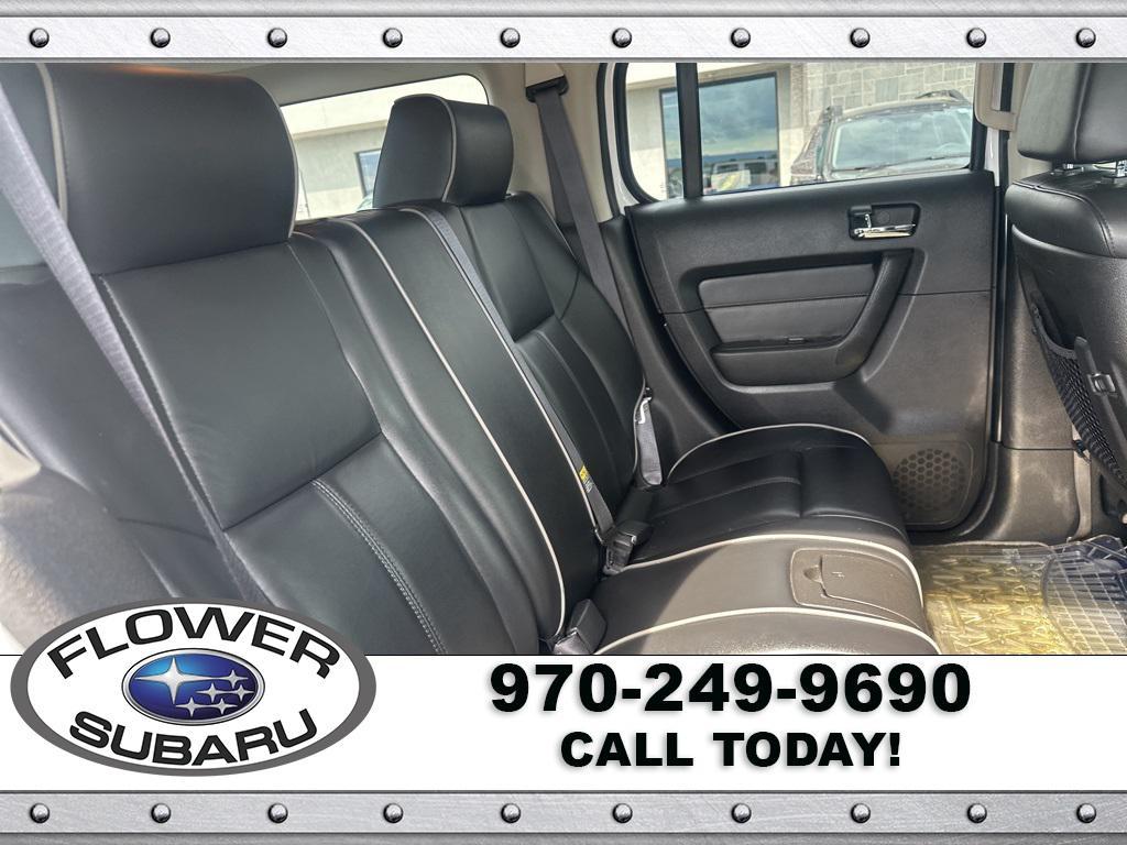 used 2006 Hummer H3 car, priced at $11,596