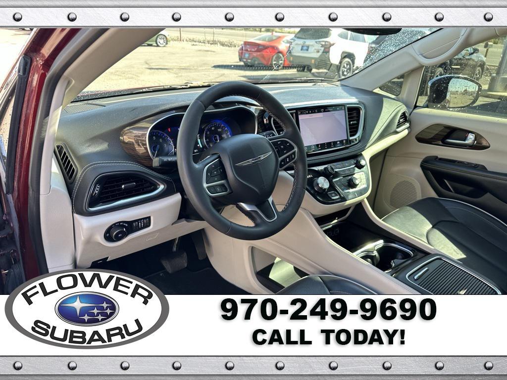 used 2023 Chrysler Pacifica car, priced at $27,596