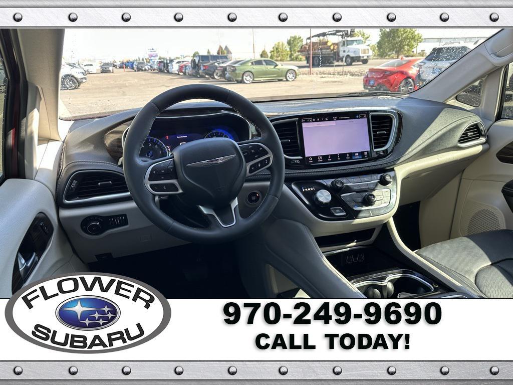 used 2023 Chrysler Pacifica car, priced at $27,596