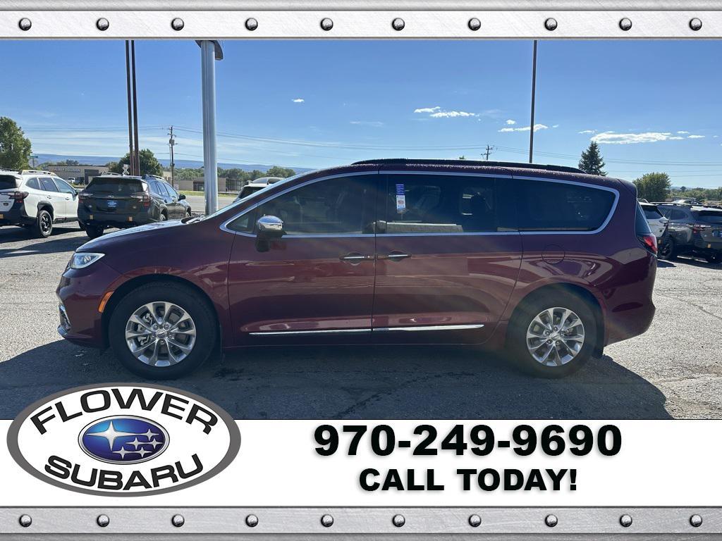 used 2023 Chrysler Pacifica car, priced at $27,596