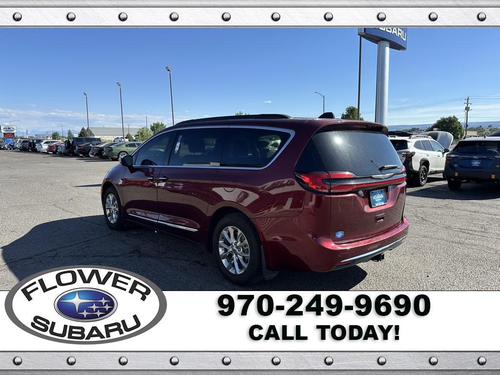 used 2023 Chrysler Pacifica car, priced at $27,596