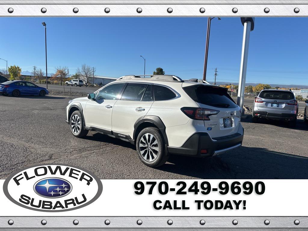 new 2025 Subaru Outback car