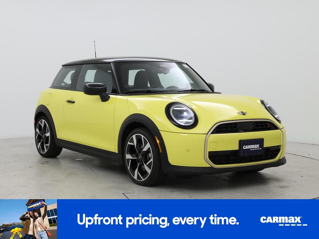 used 2025 MINI Hardtop car, priced at $37,998