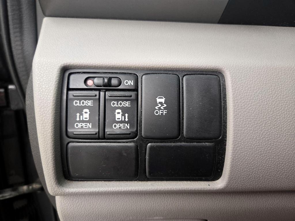 used 2016 Honda Odyssey car, priced at $19,998
