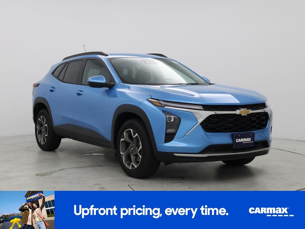 used 2025 Chevrolet Trax car, priced at $24,998