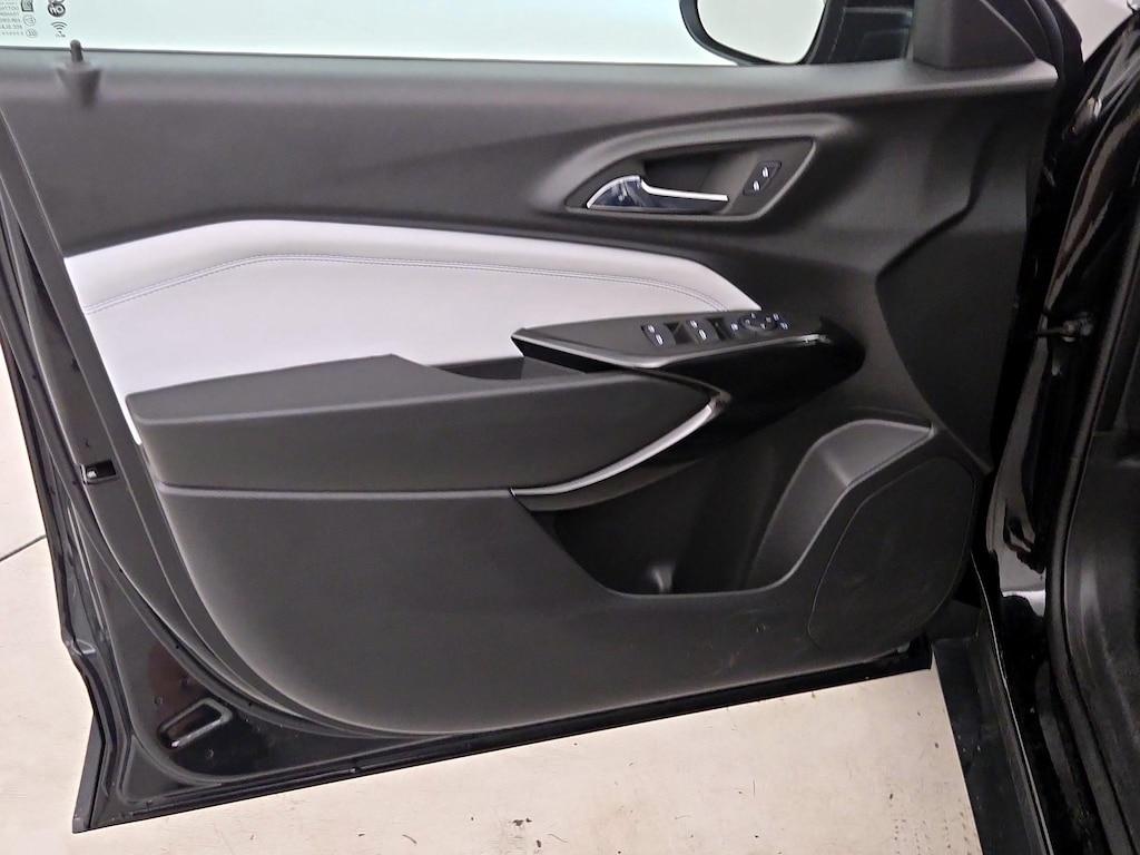 used 2024 Chevrolet Trax car, priced at $24,998