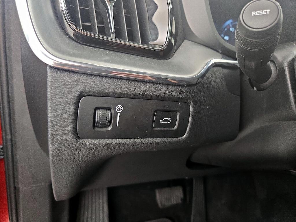 used 2019 Volvo XC60 car, priced at $25,998
