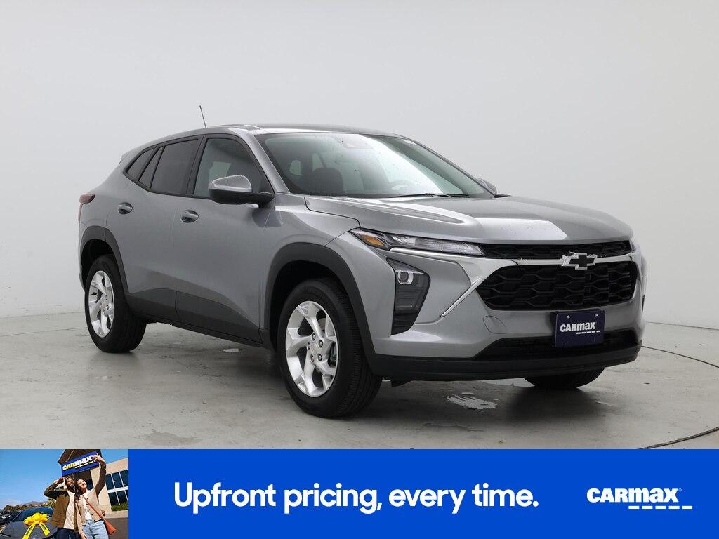 used 2024 Chevrolet Trax car, priced at $22,998