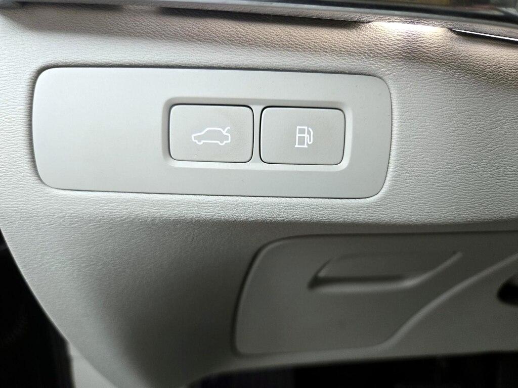 used 2023 Volvo XC90 Recharge Plug-In Hybrid car, priced at $47,998