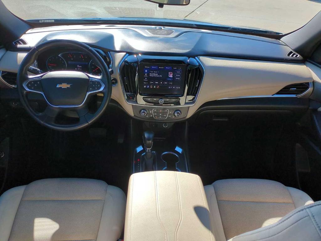 used 2022 Chevrolet Traverse car, priced at $25,172