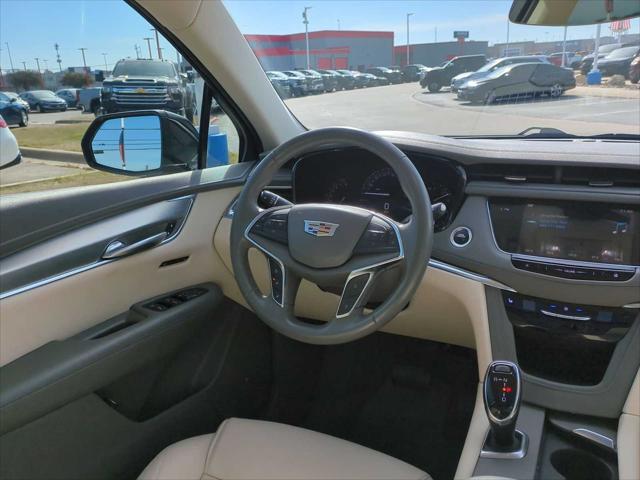 used 2019 Cadillac XT5 car, priced at $16,800