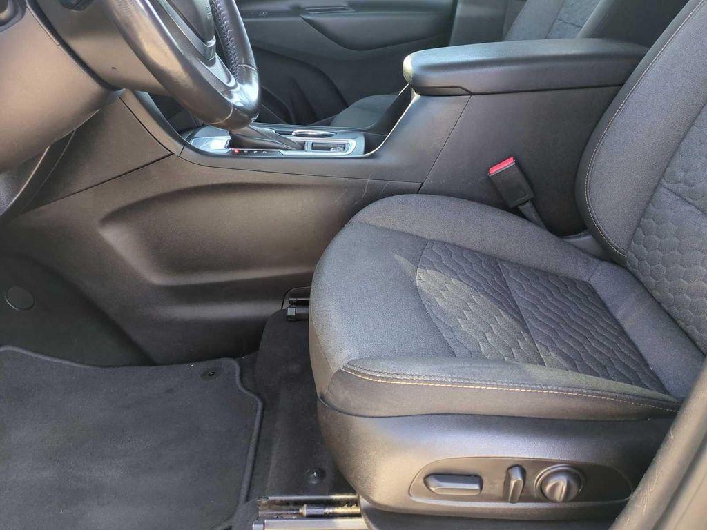 used 2018 Chevrolet Equinox car, priced at $10,999
