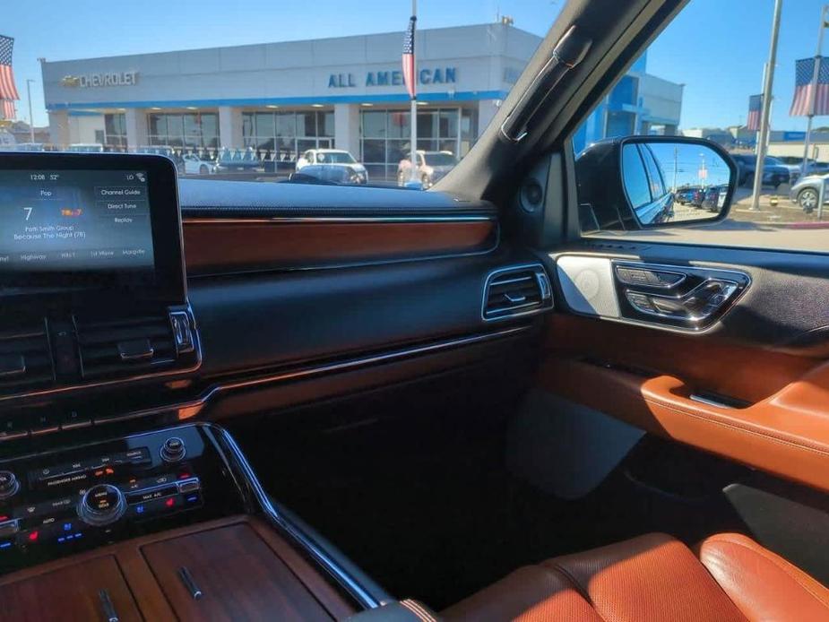 used 2019 Lincoln Navigator L car, priced at $38,553