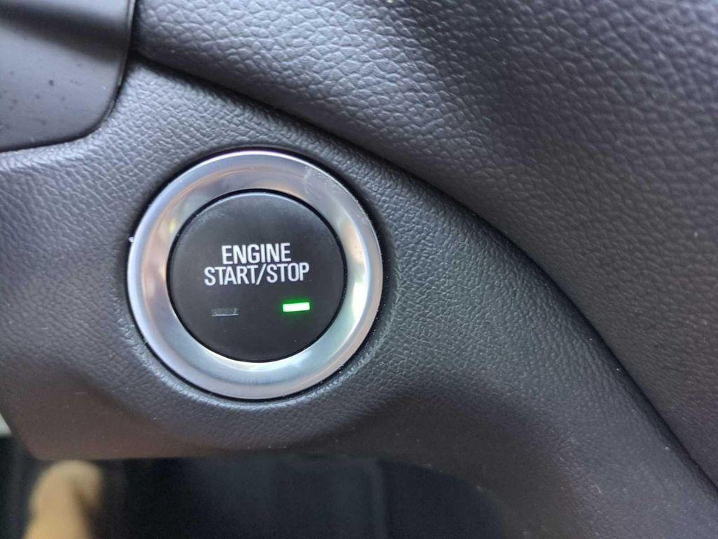 used 2023 Chevrolet Equinox car, priced at $18,988