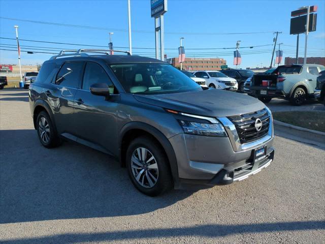 used 2022 Nissan Pathfinder car, priced at $22,995