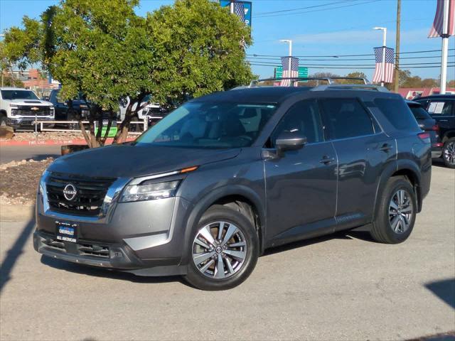 used 2022 Nissan Pathfinder car, priced at $22,995