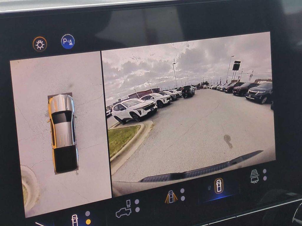 used 2024 Chevrolet Colorado car, priced at $26,744