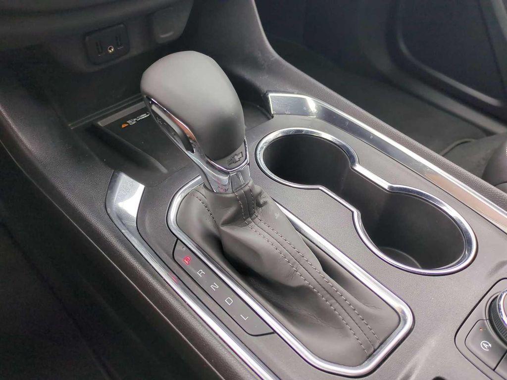 used 2024 Chevrolet Traverse Limited car, priced at $36,499