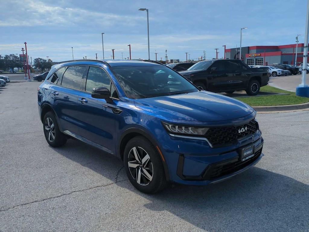 used 2023 Kia Sorento car, priced at $26,999