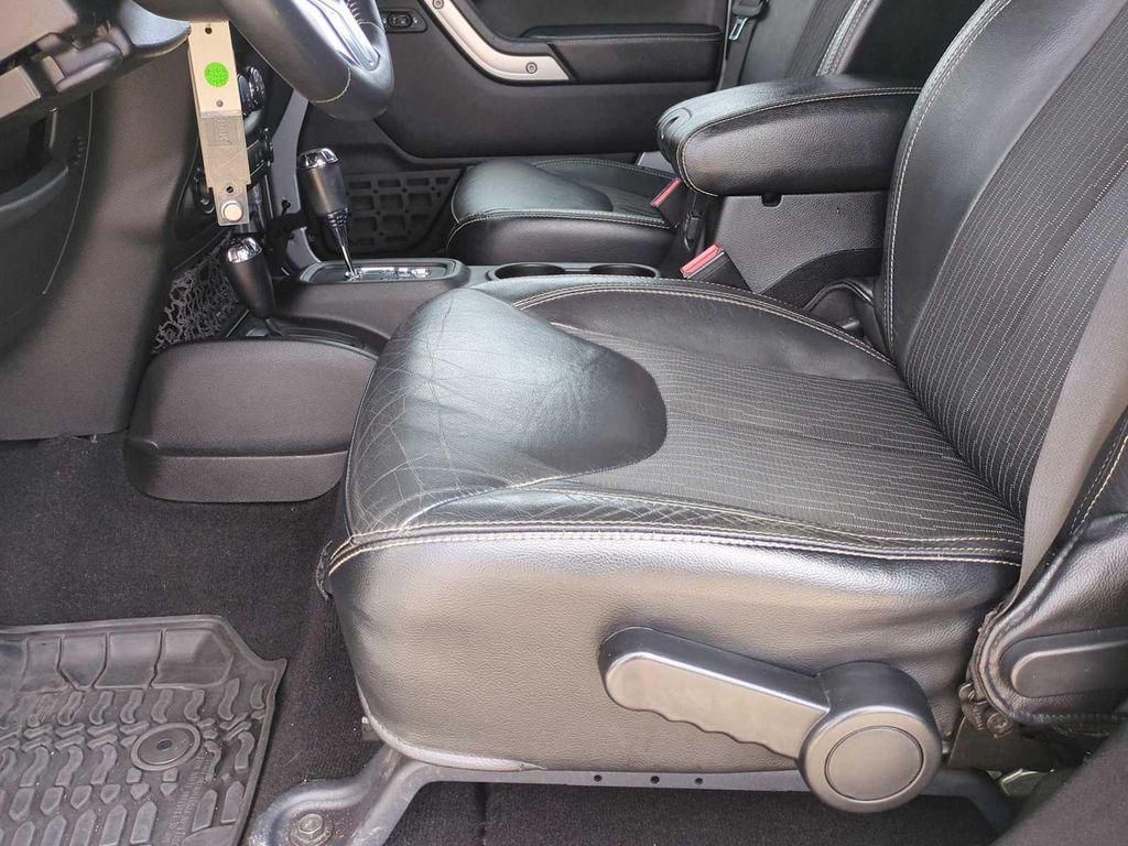used 2015 Jeep Wrangler Unlimited car, priced at $16,753