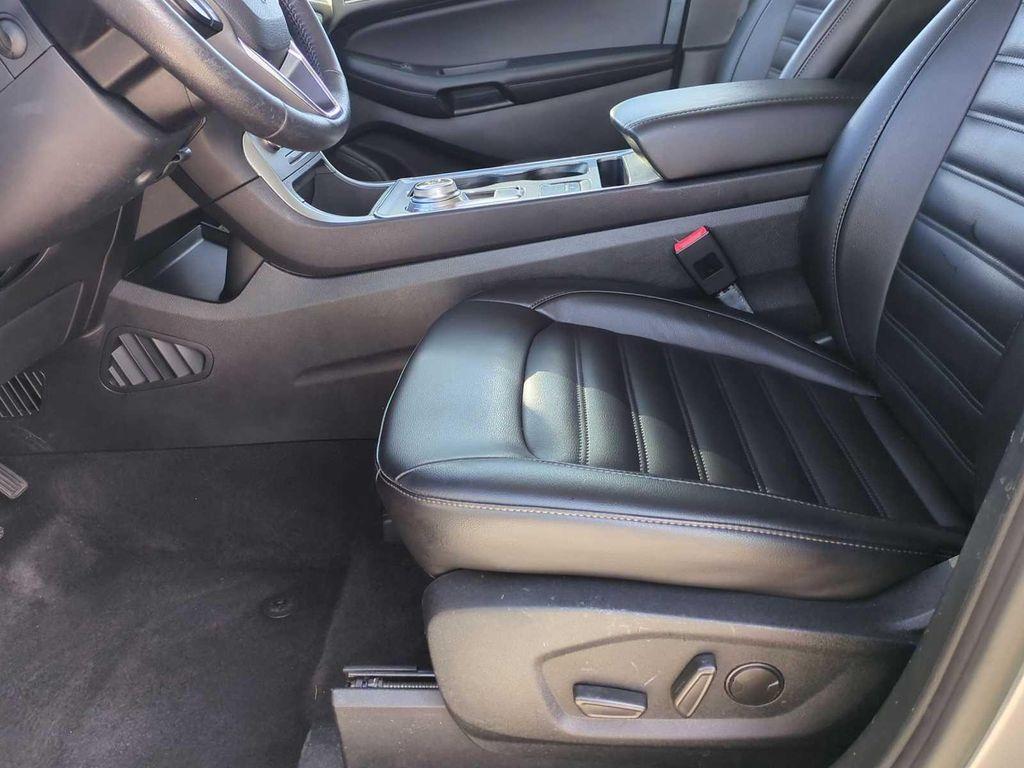used 2021 Ford Edge car, priced at $20,399