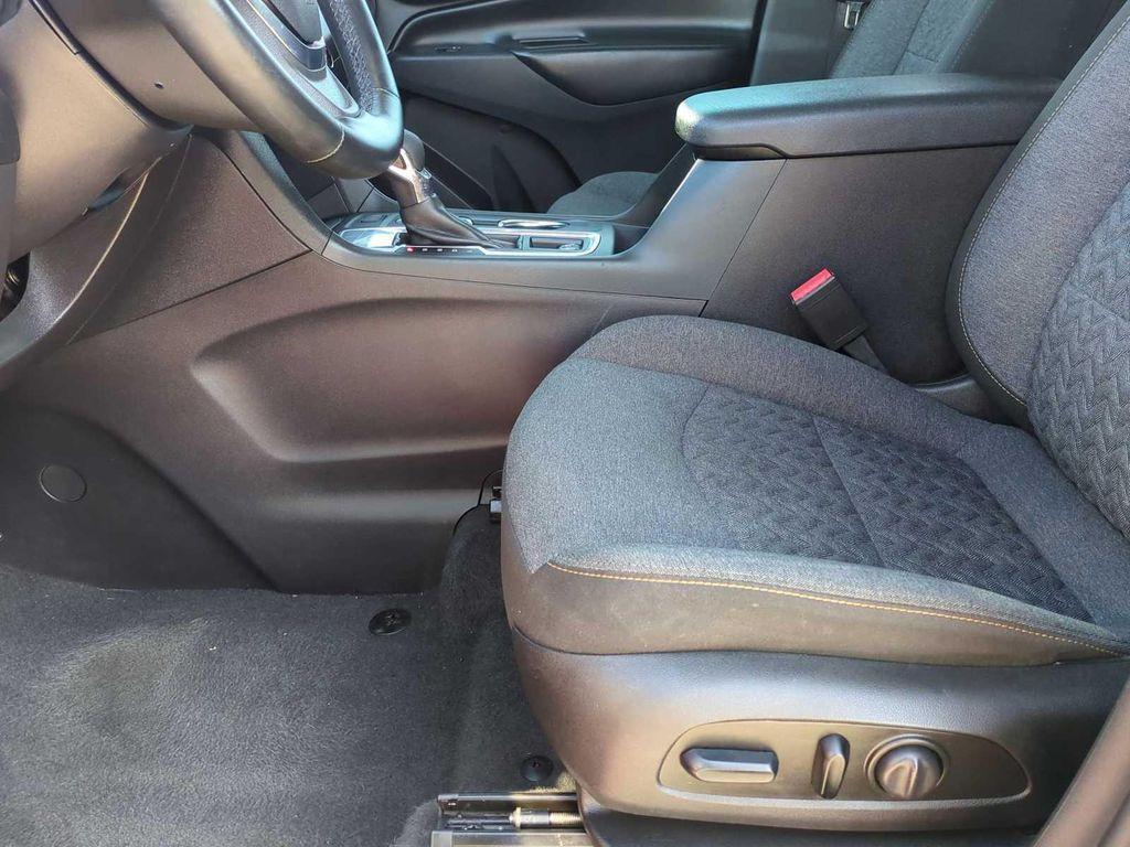 used 2024 Chevrolet Equinox car, priced at $17,995
