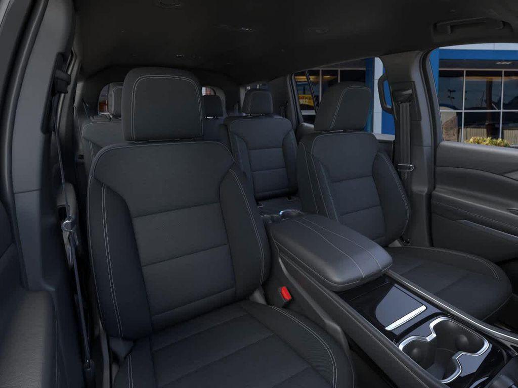 new 2026 Chevrolet Traverse car, priced at $44,915