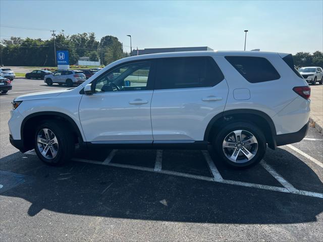 new 2025 Honda Pilot car, priced at $47,505