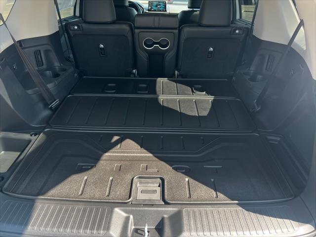 new 2025 Honda Pilot car, priced at $47,505