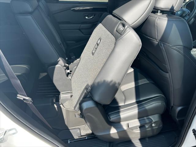 new 2025 Honda Pilot car, priced at $47,505