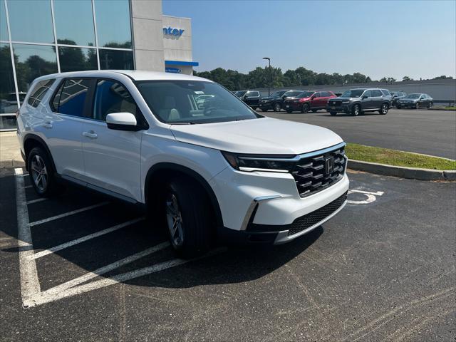 new 2025 Honda Pilot car, priced at $47,505