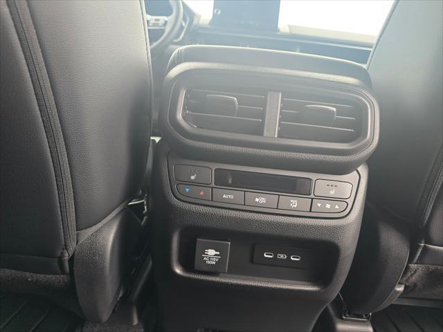 new 2025 Honda Pilot car, priced at $54,985