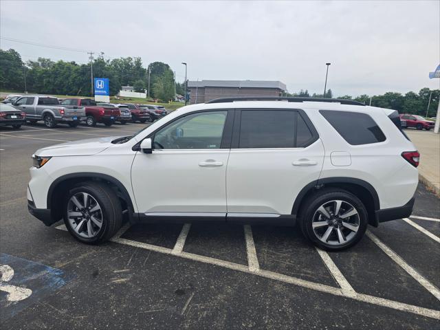 new 2025 Honda Pilot car, priced at $54,985